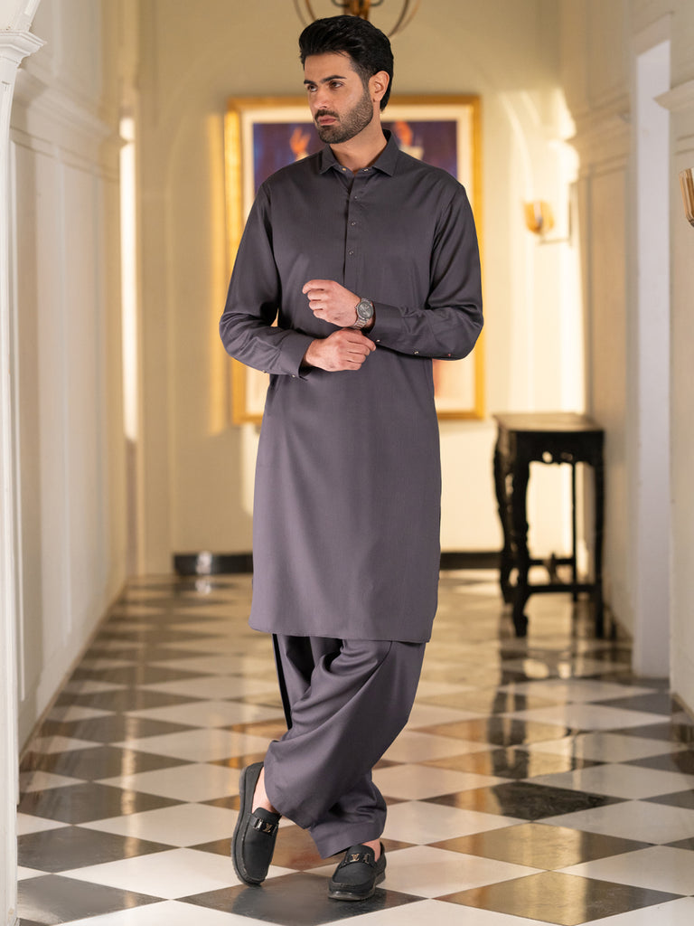 Wasim Akram – J. Junaid Jamshed UK
